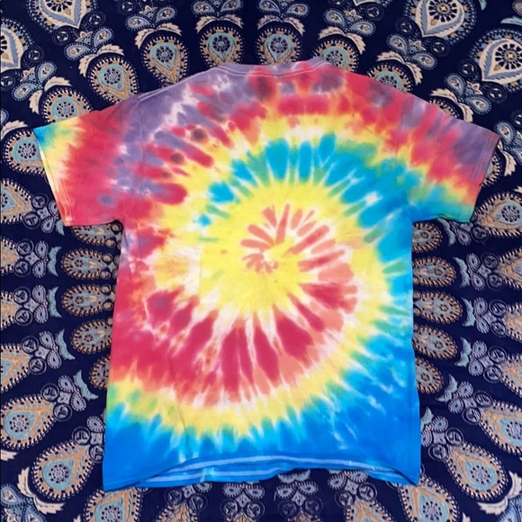 Retro Volkswagen Bus tie dye T-shirt. Size M - Picture 8 of 8